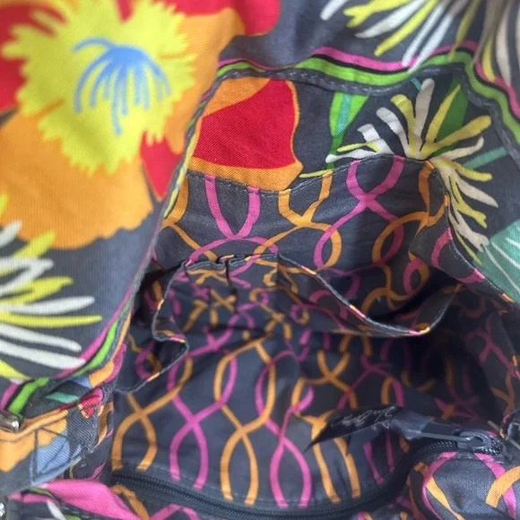 Vera Bradley Quilted Floral Shoulder/Crossbody Bag – W/ Tumbler Retired Pattern‎ - Picture 10 of 16